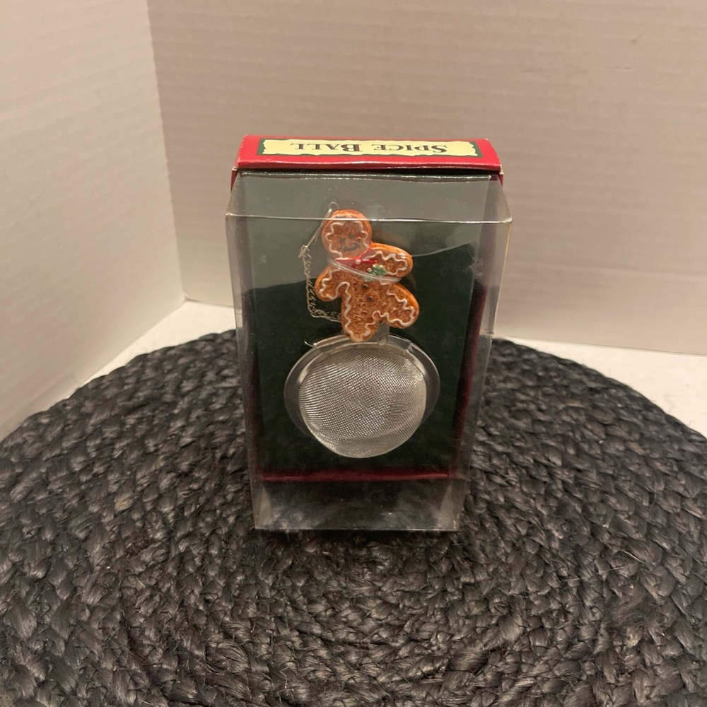 Amco Red Spice tea Ball Infuser